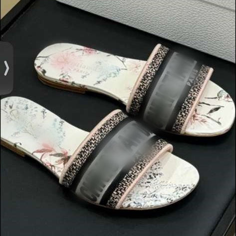 Sandals & Slippers & High heels